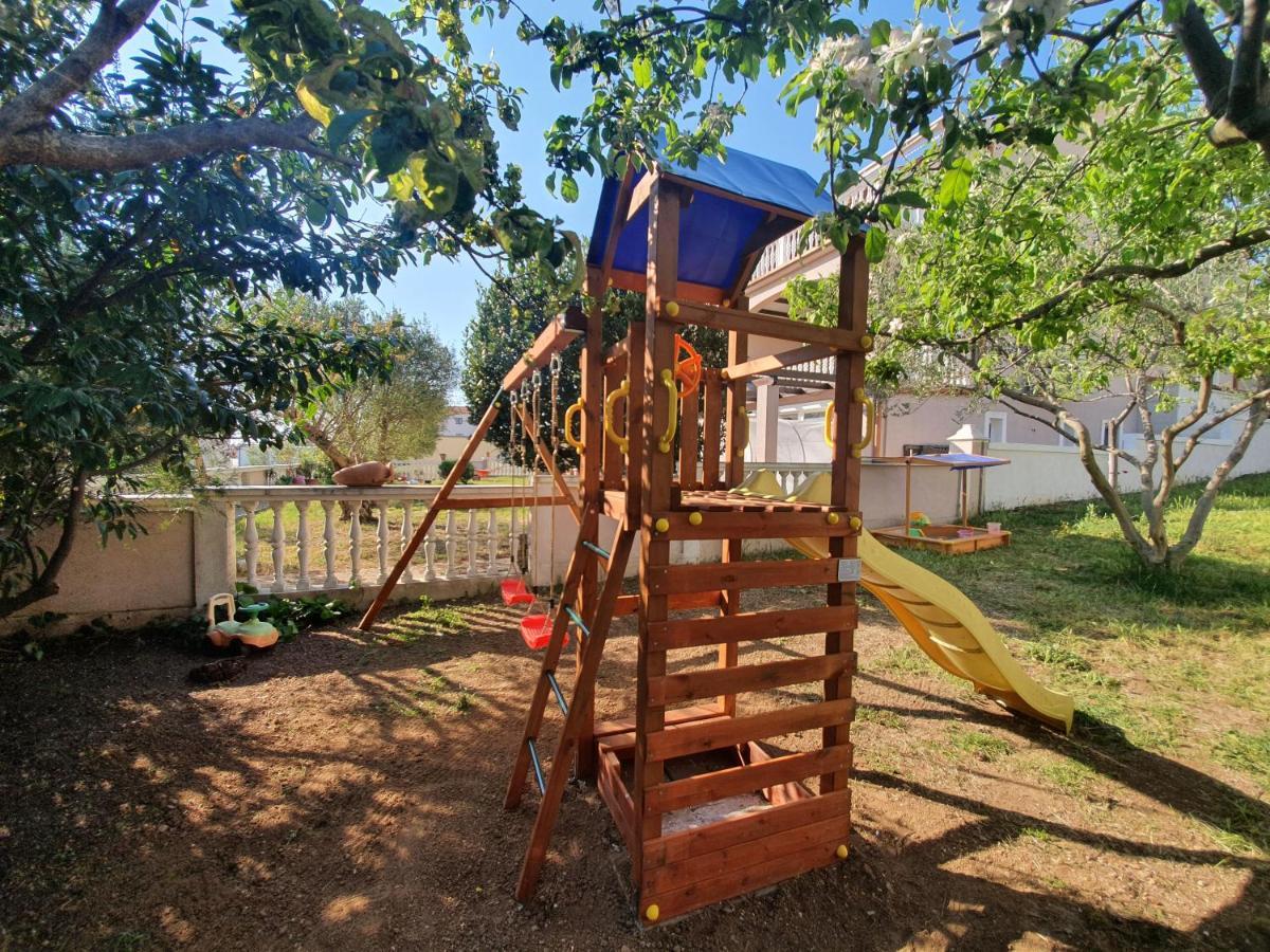 Oleander Apartment In פאקוסטאן מראה חיצוני תמונה